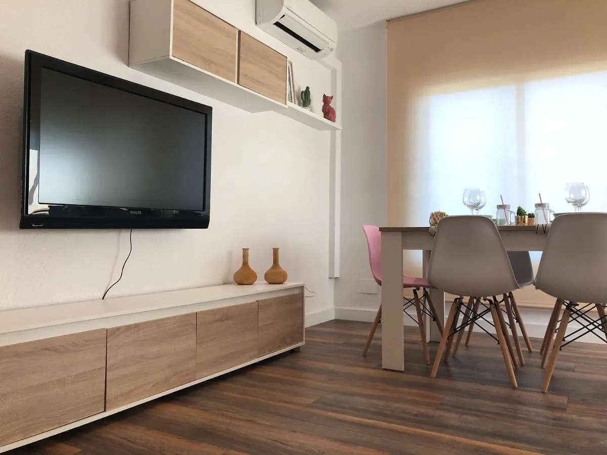 Amsterdam 29 - Precioso Apartamento Para 6 Personas روساس 0*,  إسبانيا